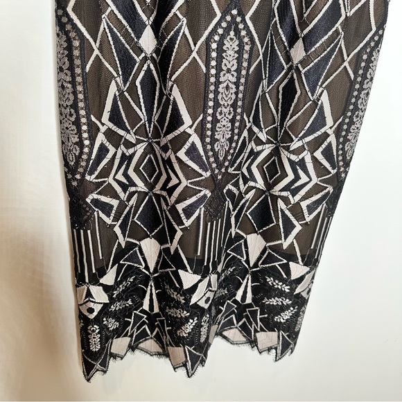 BCBGMAXAZRIA Alese Midi Dress in Black Silver - Picture 4 of 9